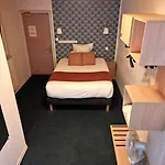 Les Platanes Hotel 2*