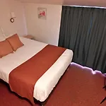 Les Platanes Hotel Villeneuve-sur-Lot