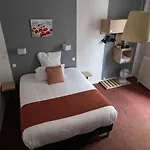 Les Platanes Hotel Villeneuve-sur-Lot