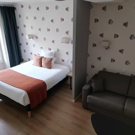 H\u00f4tel Des Platanes Hotel Villeneuve-sur-Lot