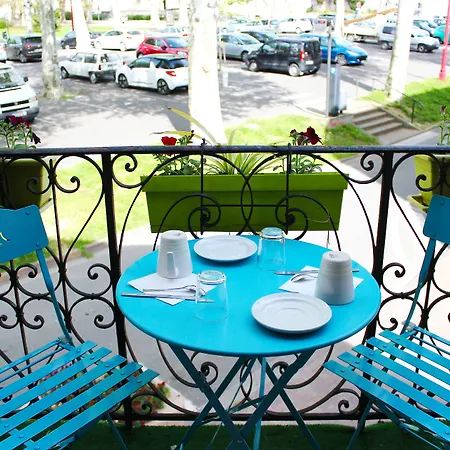 Contact Hotel Les Platanes - Clim Mobile En Option וילנב-סור-לו