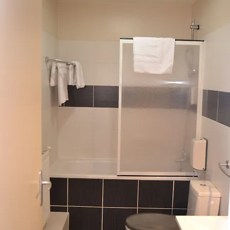 Contact Les Platanes Sur Lot Centre 2* Villeneuve-sur-Lot