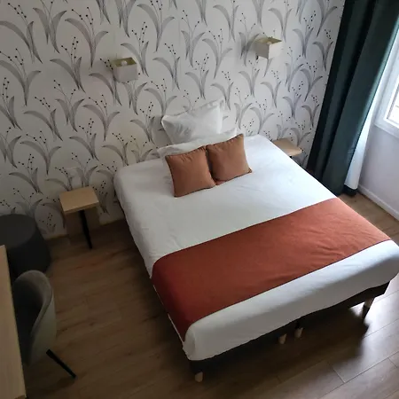 Contact Hotel Les Platanes - Clim Mobile En Option מלון 2*