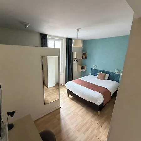 Contact Les Platanes Sur Lot Centre Hotel 2*