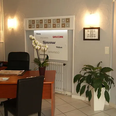 Hotel H\u00f4tel Des Platanes Villeneuve-sur-Lot