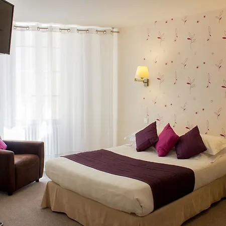 H\u00f4tel Des Platanes Hotel
